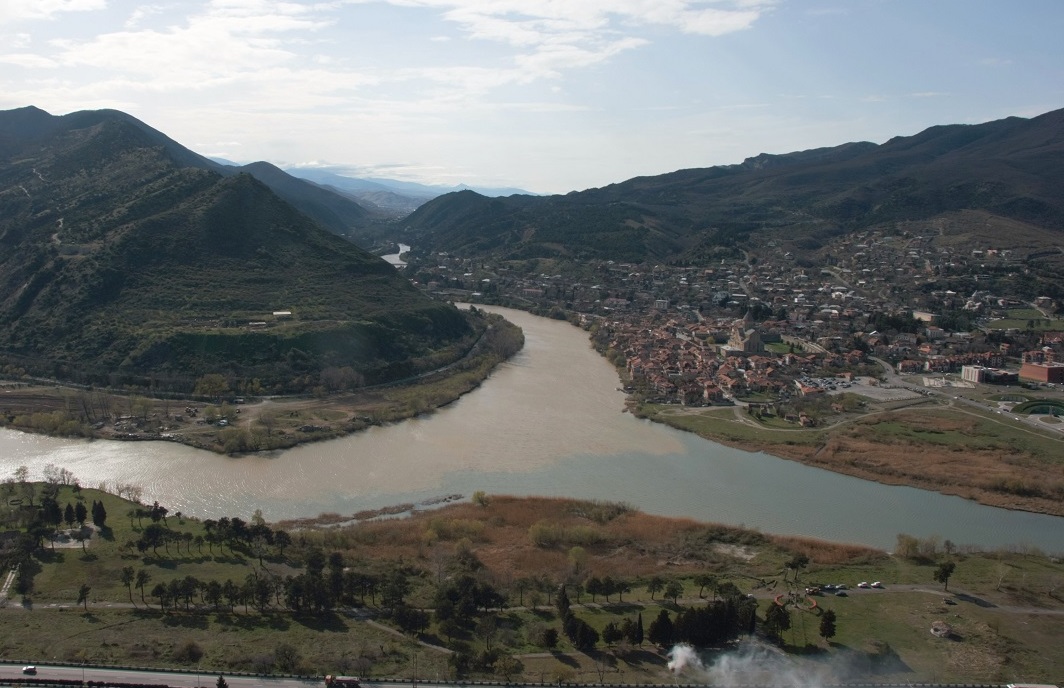 <span style="font-weight: bold;">Окрестности Тбилиси </span><br>